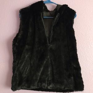 Cejon Faux Fur Hooded Vest